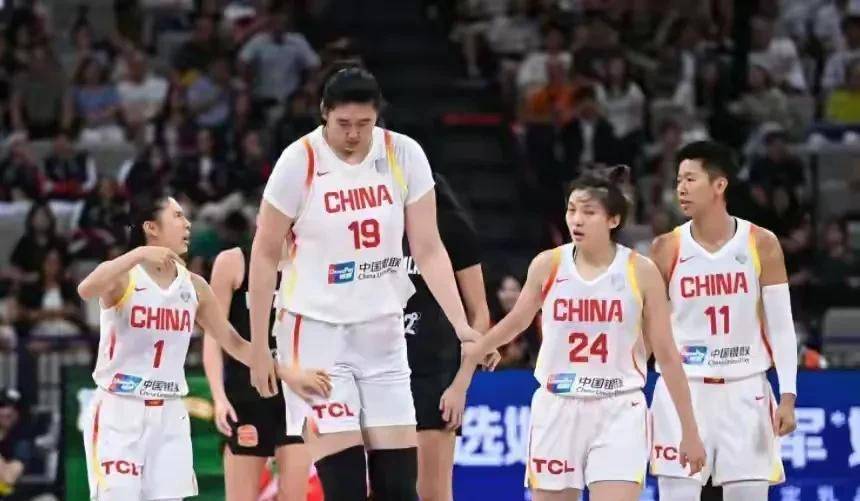 新西兰球员前往马尼拉参加友谊赛 新西兰球员前往马尼拉参加友谊赛