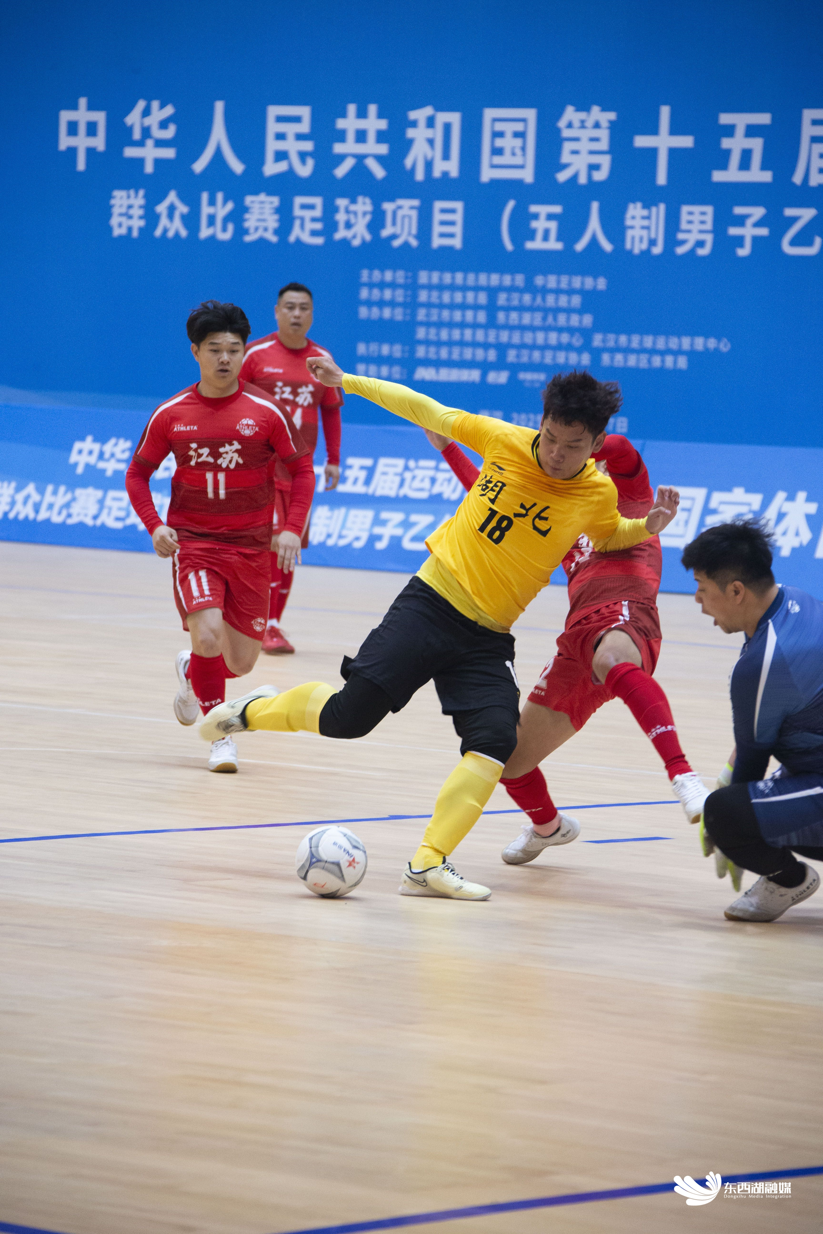 湖北男篮保持稳定状态,积极备战对手 湖北男篮保持稳定状态,积极备战对手