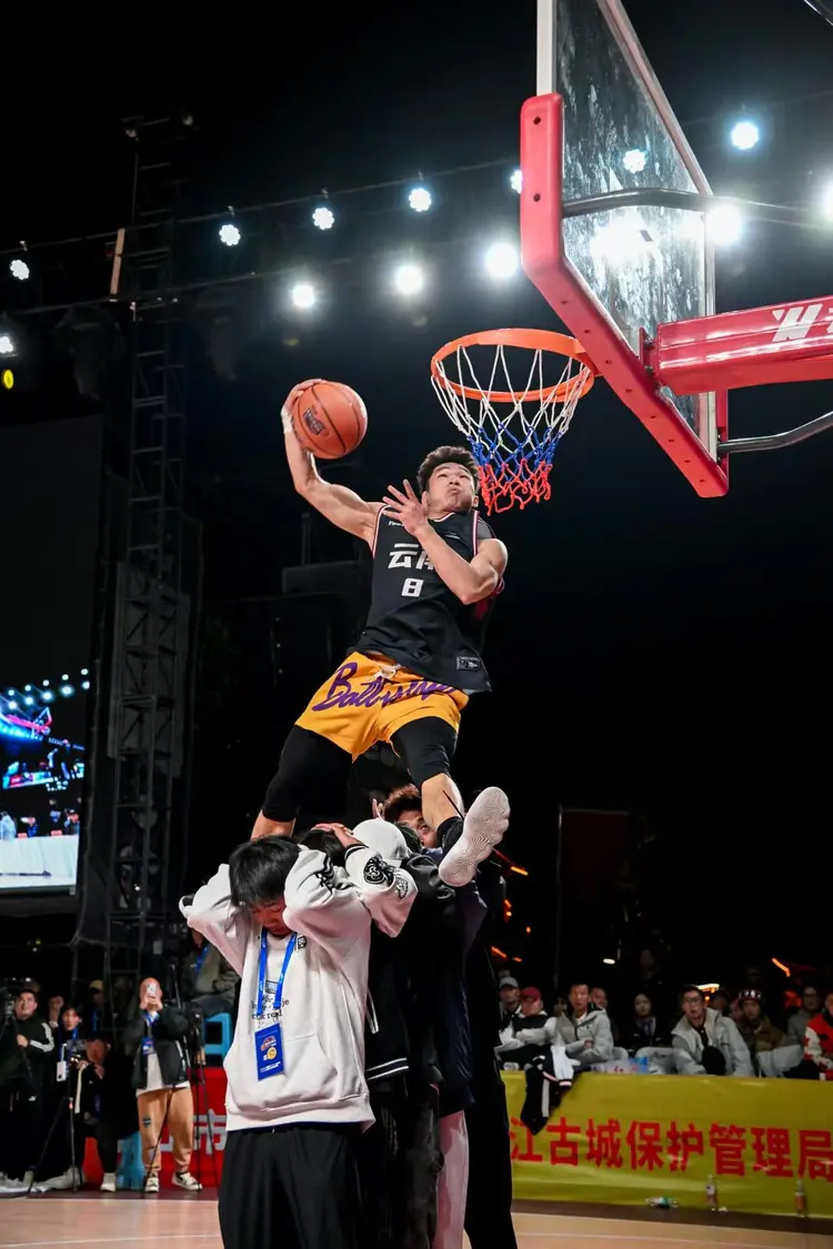 云南男篮实现惊天逆袭,打破强敌 云南男篮实现惊天逆袭,打破强敌