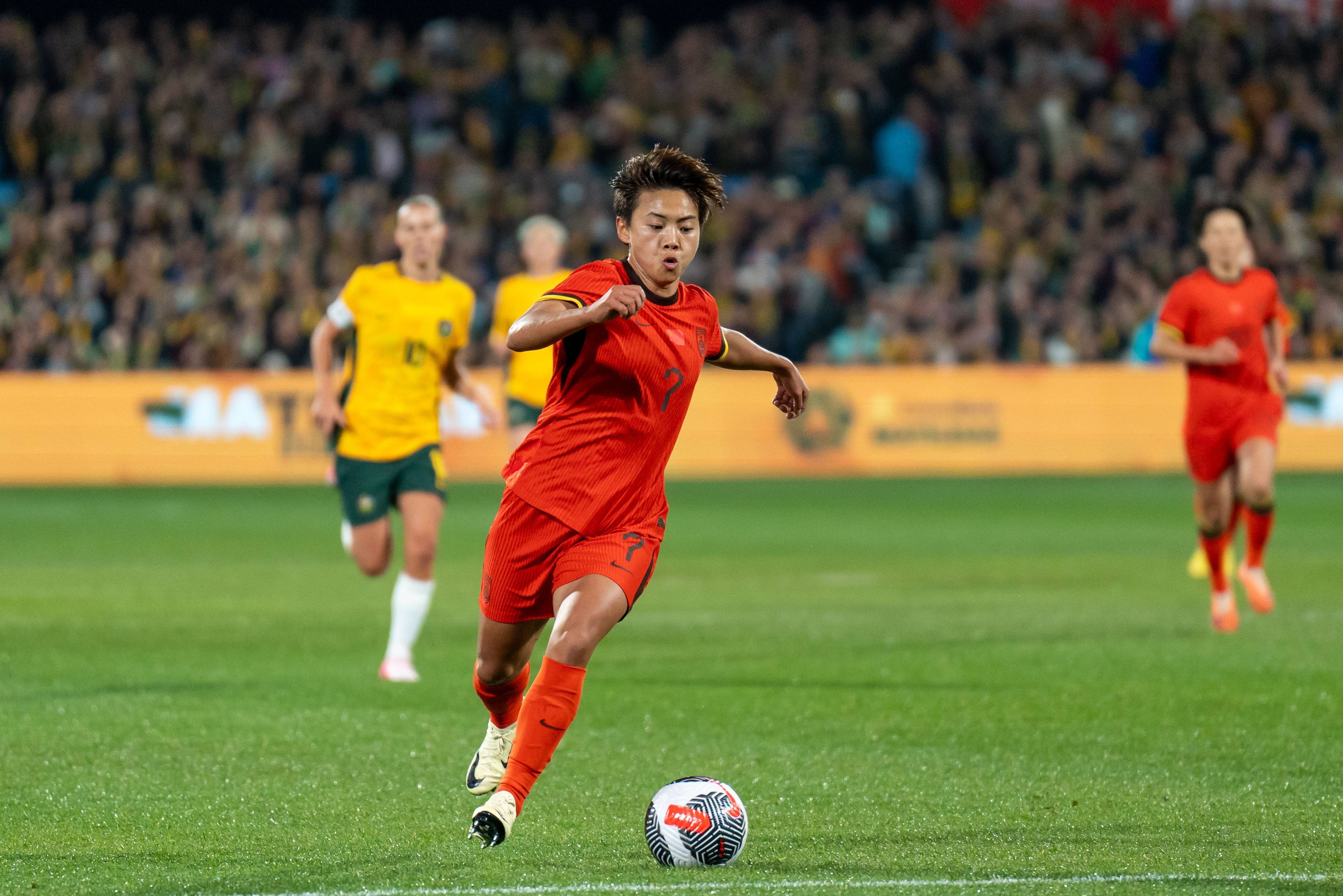 中国女足斩获胜利,表现抢眼 中国女足斩获胜利,表现抢眼