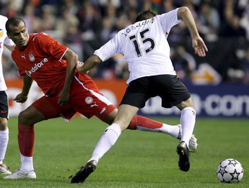 瓦朗西亚在主场遭遇一败，表现低迷