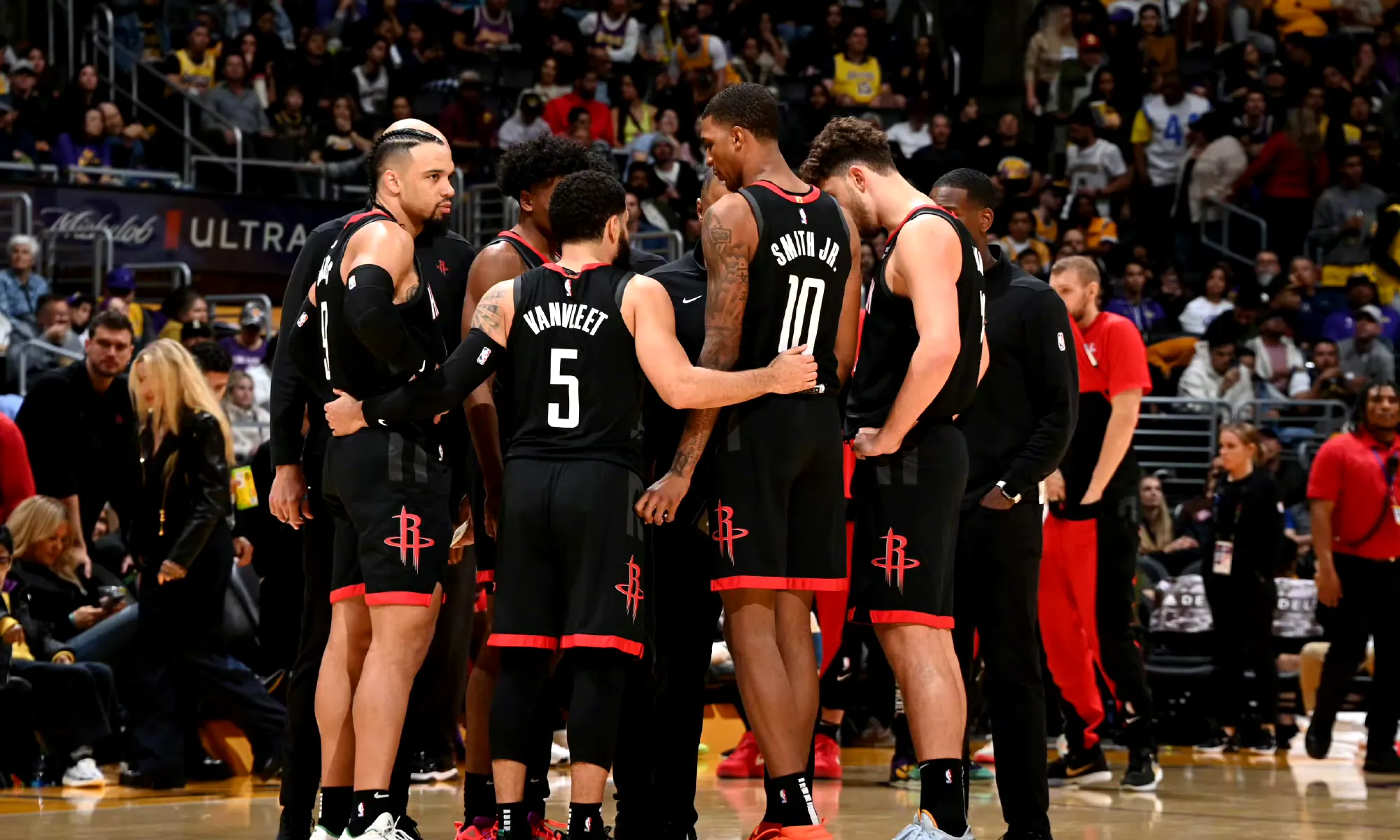 火箭队球星因家庭原因暂时离队 火箭队球星因家庭原因暂时离队