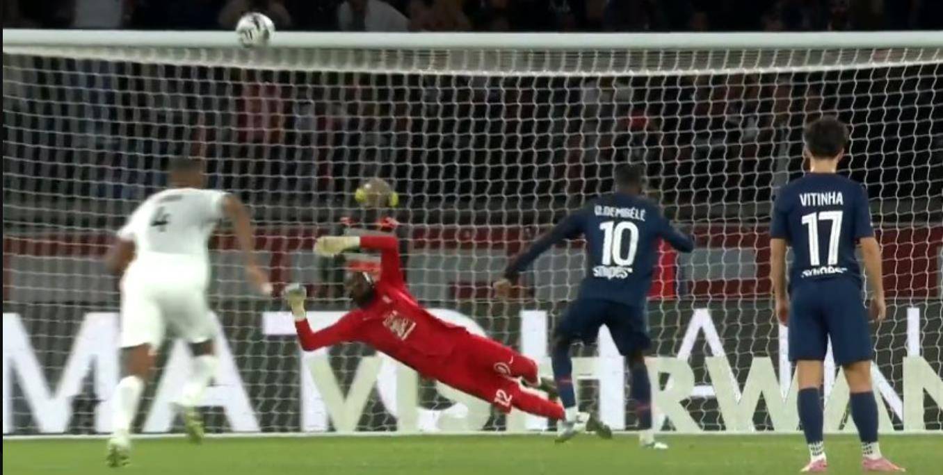 巴西球员因解释莫雷诺表现盛赞巴黎圣日耳曼的简单介绍 巴西球员因解释莫雷诺表现盛赞巴黎圣日耳曼的简单介绍