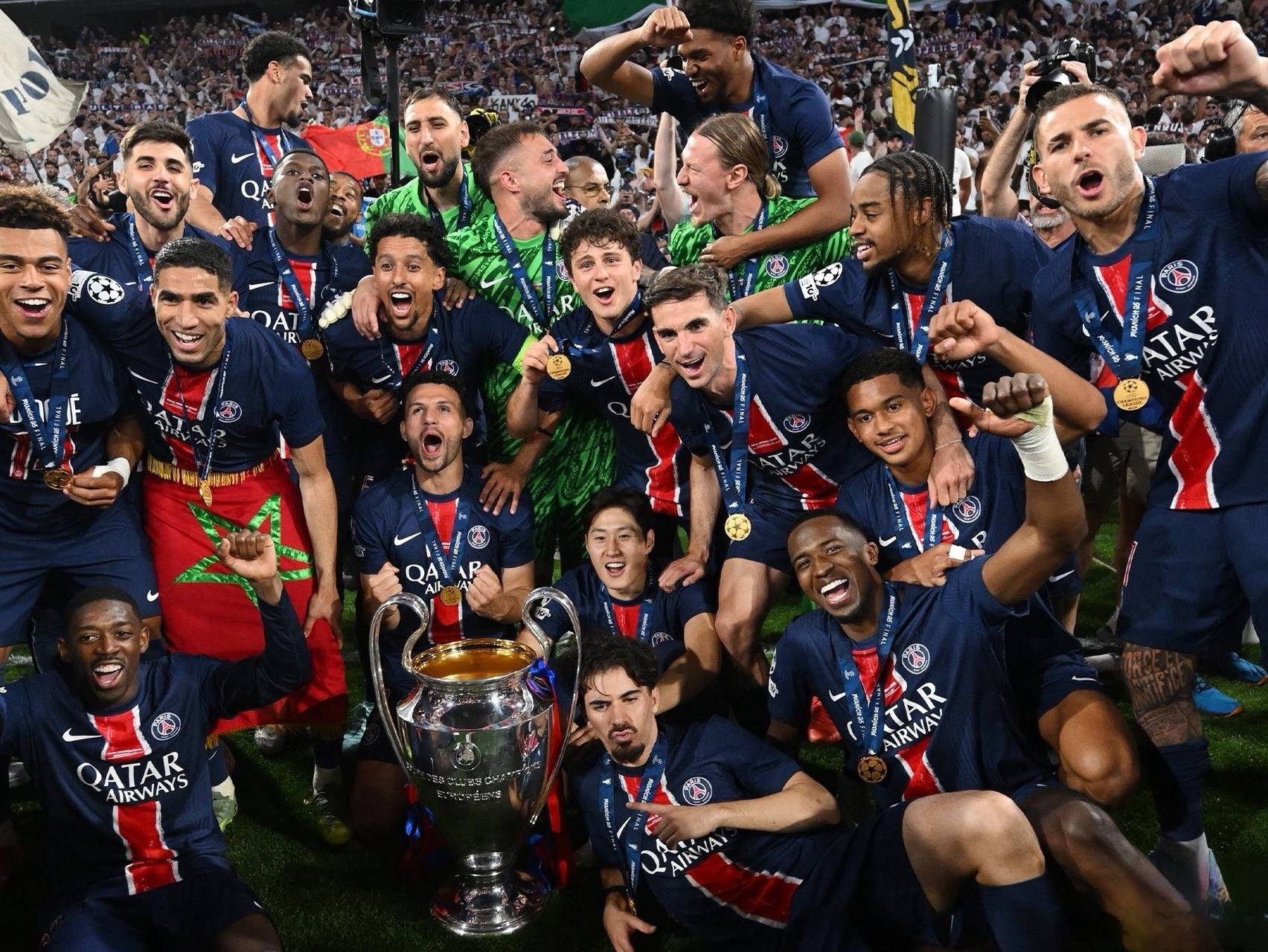 巴黎主场大胜马竞,锁定欧冠八强 巴黎主场大胜马竞,锁定欧冠八强