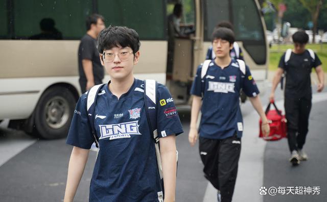 TES碾压SHR,Scout完成史诗逆转焦点之战八强赛,技惊四座的简单介绍 TES碾压SHR,Scout完成史诗逆转焦点之战八强赛,技惊四座的简单介绍