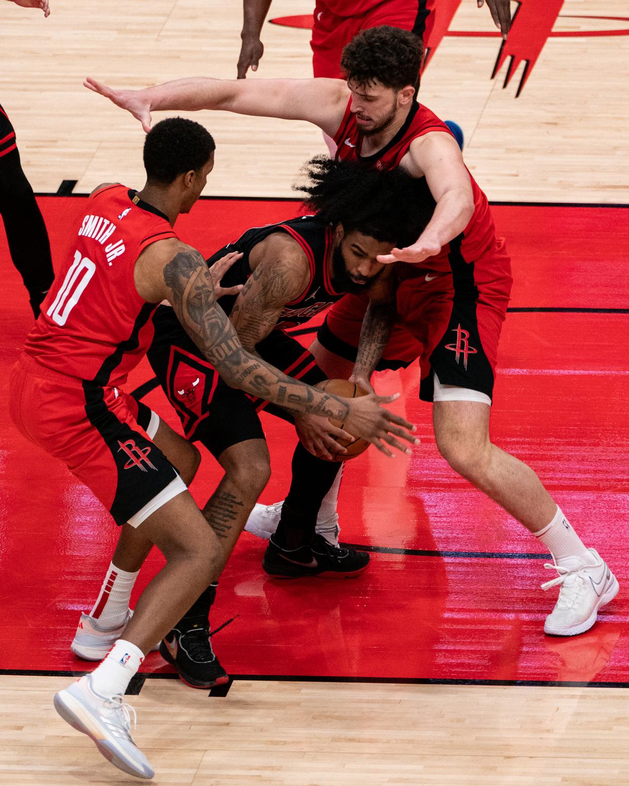 世俱杯时间-公牛战胜篮网,取得三连胜