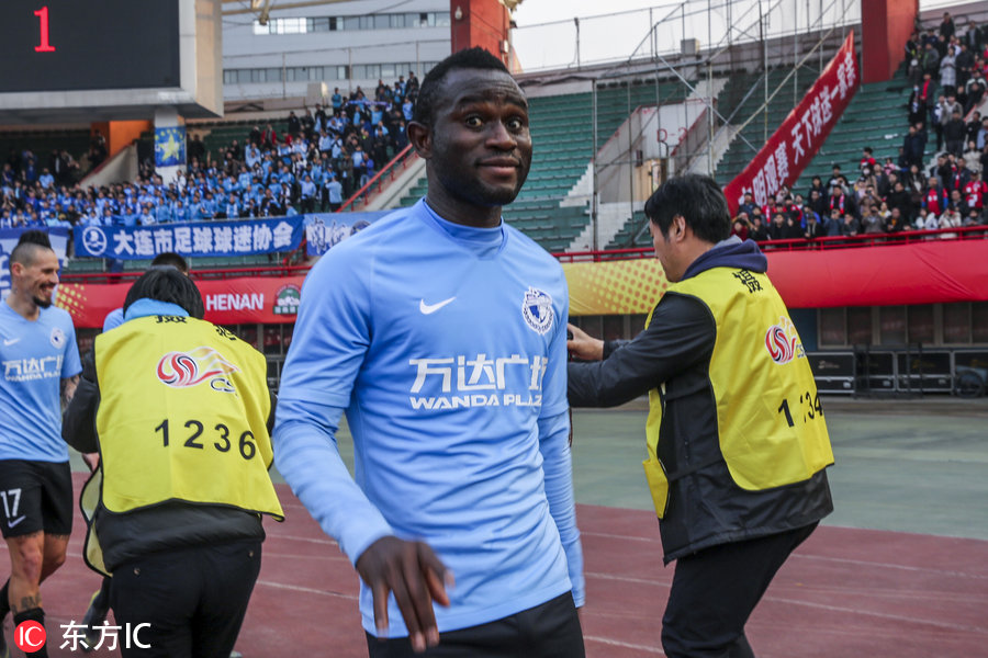 世俱杯决赛-大连一方防守坚若磐石,助球队稳操胜券