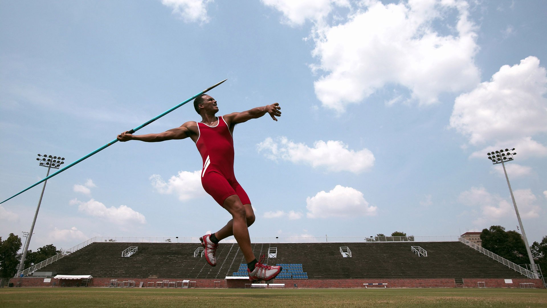 冠军的天平上，是波尔一个人的重量